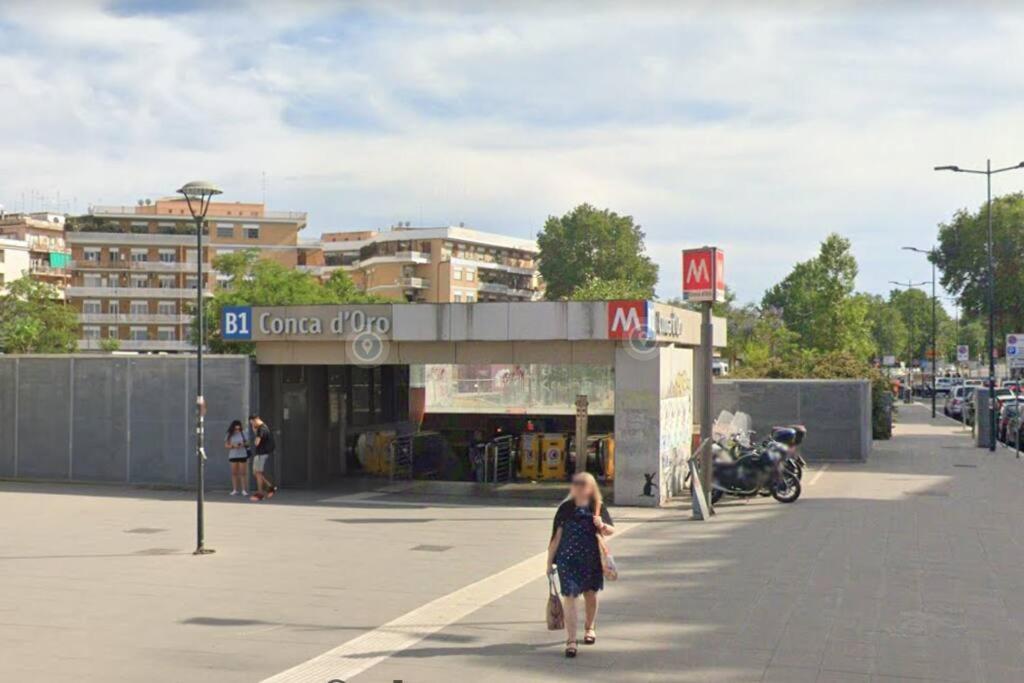 Apartment Giulia Metro Conca D'doro *