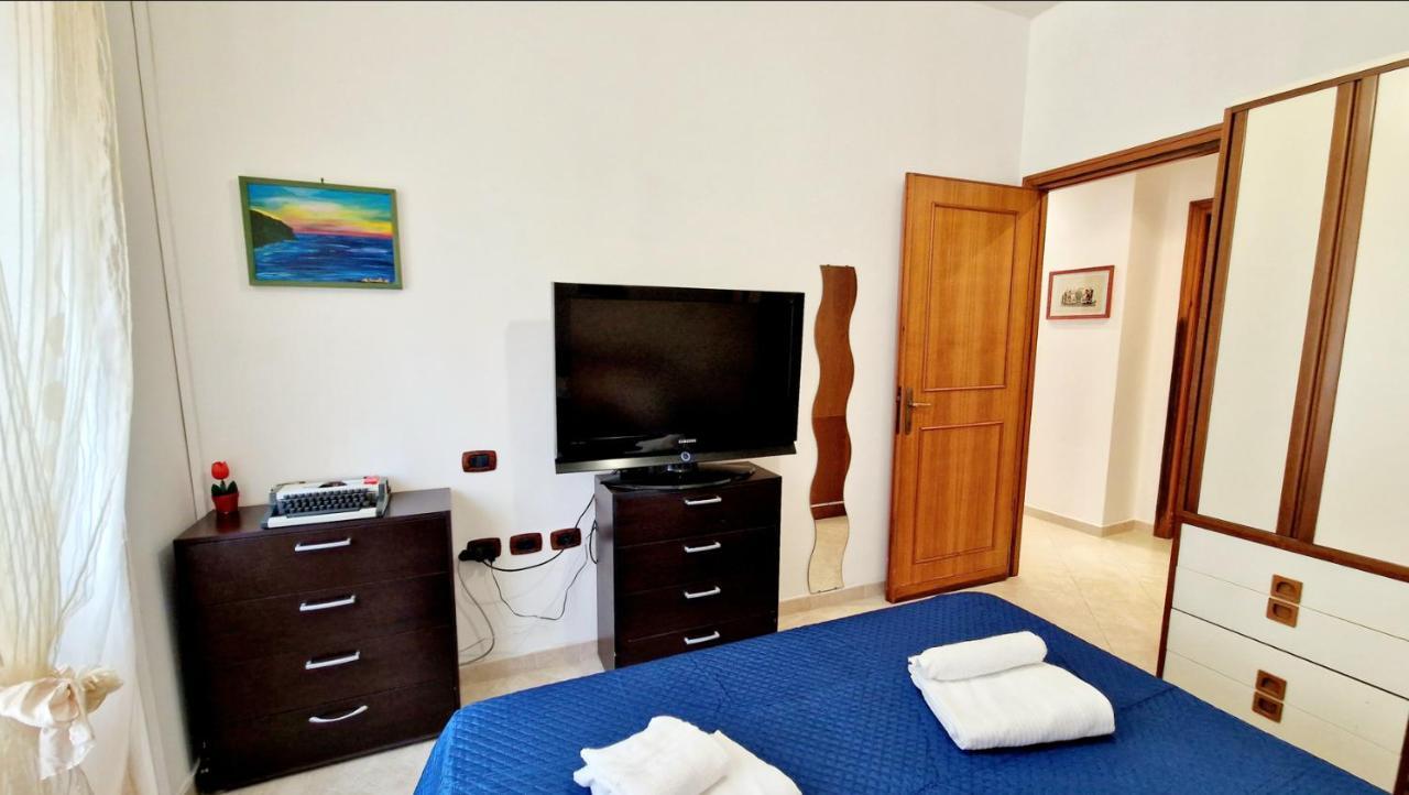 Apartment Giulia Metro Conca D'doro Rom