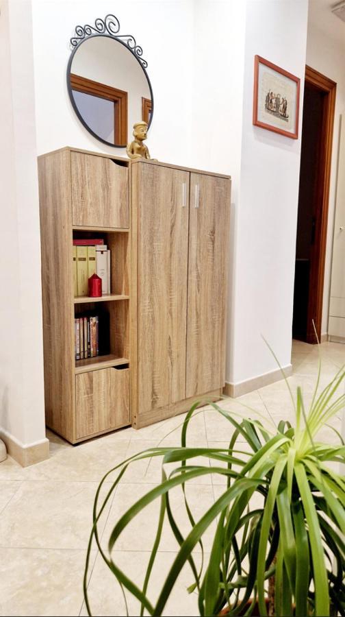Apartment Giulia Metro Conca D'doro Rom